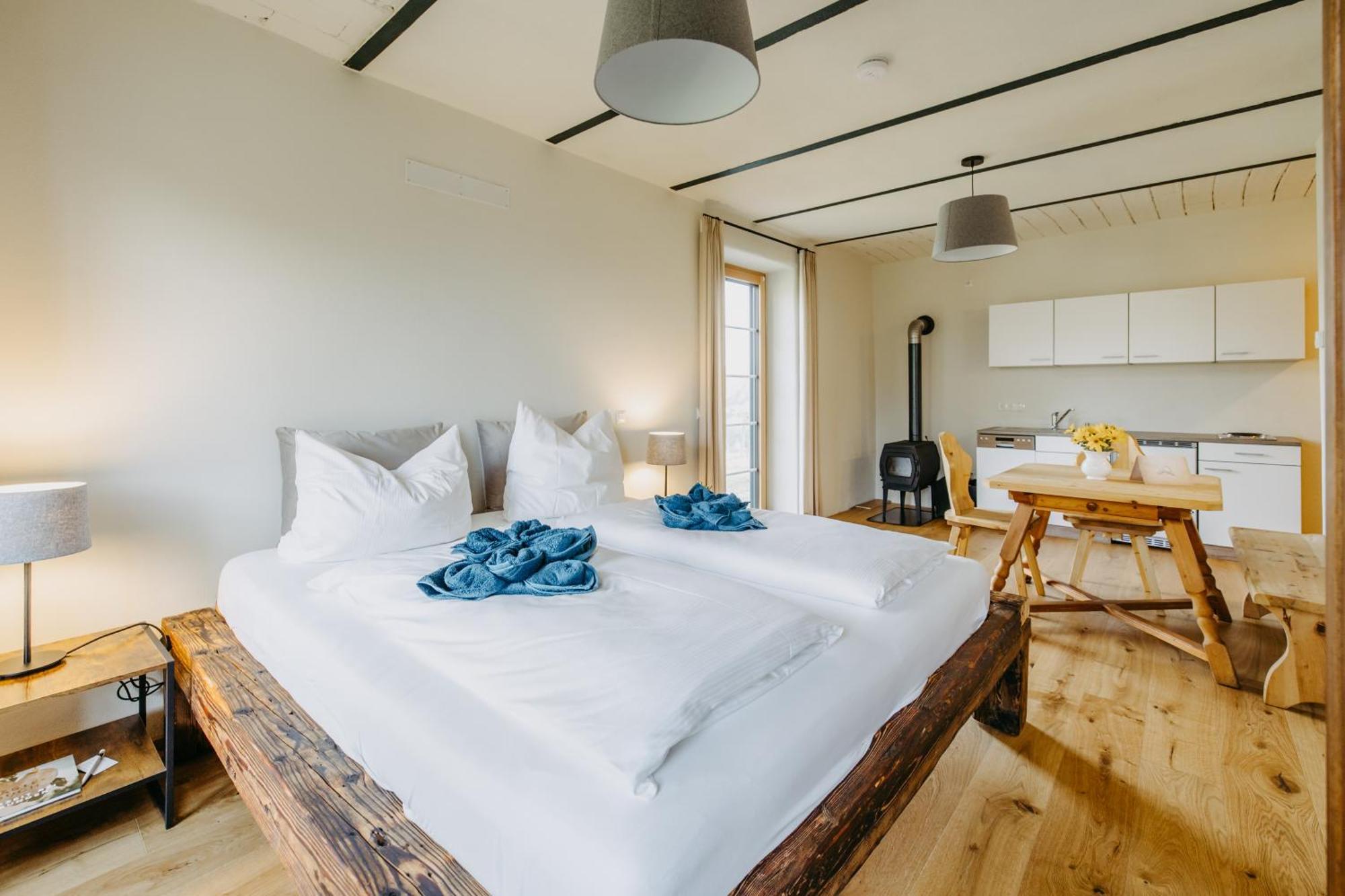 Kaeferberghof Im Burgenland, Komfortzimmer Mit Fruehstueck, Bed & Breakfast, Urlaub Am Bauernhof Eltendorf Екстериор снимка