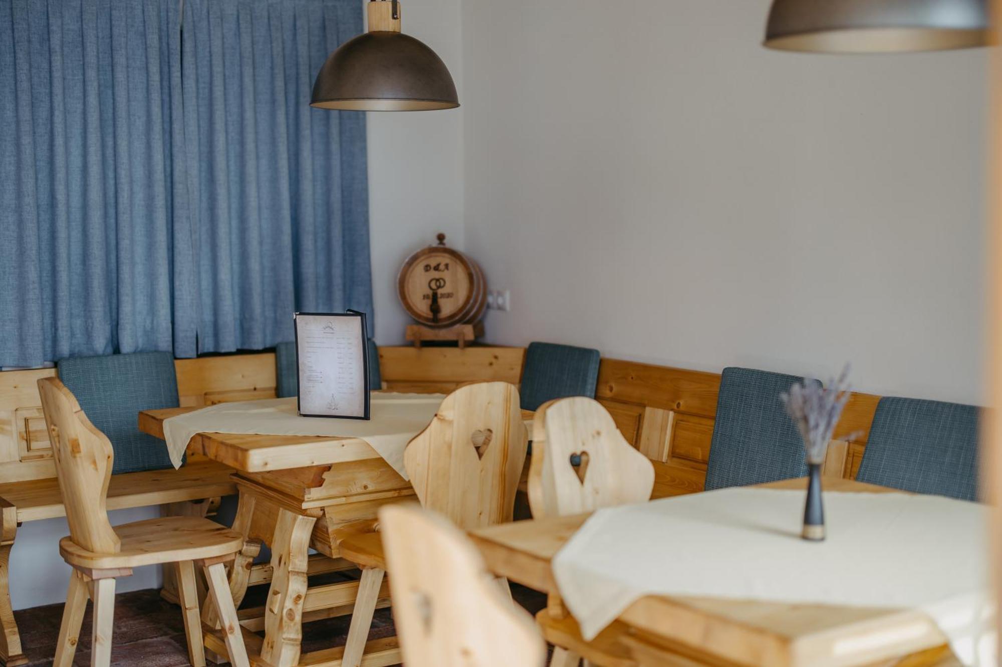 Kaeferberghof Im Burgenland, Komfortzimmer Mit Fruehstueck, Bed & Breakfast, Urlaub Am Bauernhof Eltendorf Екстериор снимка